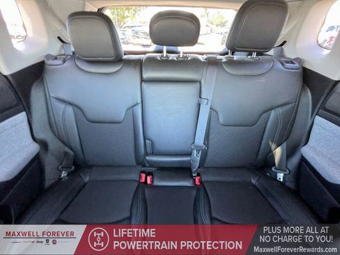 Used 2022 Jeep Compass Latitude image 5