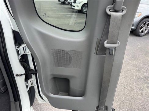 Used 2021 Nissan Frontier S image 17