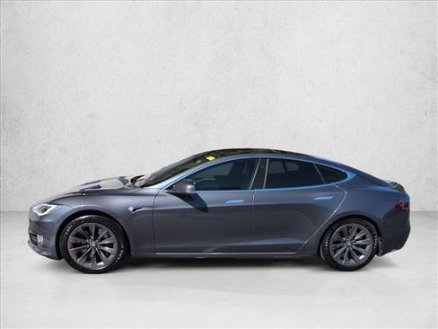 Used 2018 Tesla Model S 100D AWD/4WD image 11