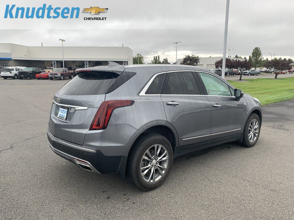 Used 2021 Cadillac XT5 Premium Luxury AWD/4WD image 7