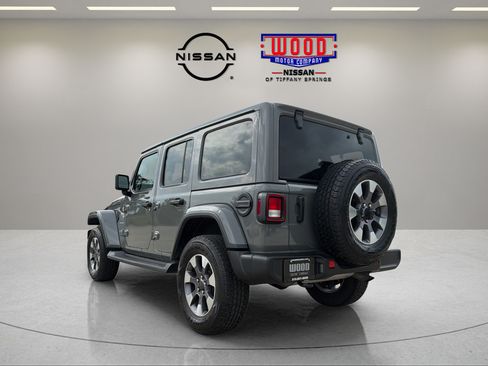 Used 2021 Jeep Wrangler Unlimited Sahara w/ Cold Weather Group AWD/4WD image 4