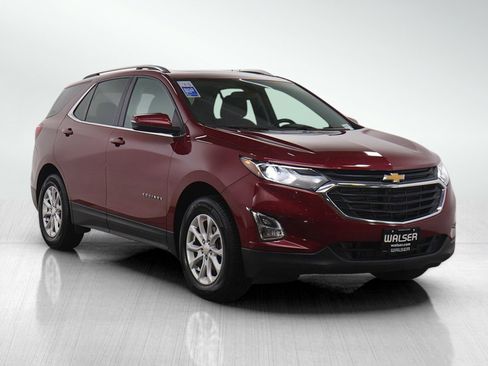 Used 2018 Chevrolet Equinox LT w/ Sun & Infotainment Package image 8
