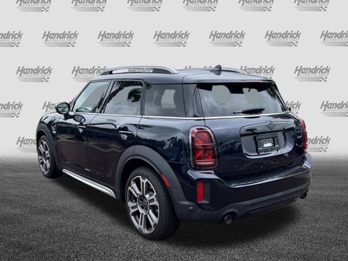 Used 2024 MINI Cooper Countryman S FWD image 8