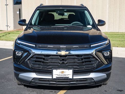 New 2026 Chevrolet TrailBlazer LT w/ Driver Confidence Package image 3