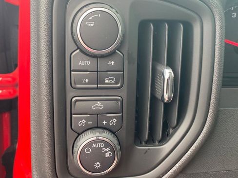 New 2025 Chevrolet Silverado 1500 Custom image 16