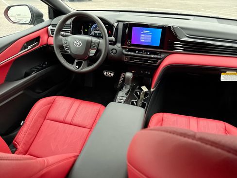 Certified 2026 Toyota Camry SE image 22