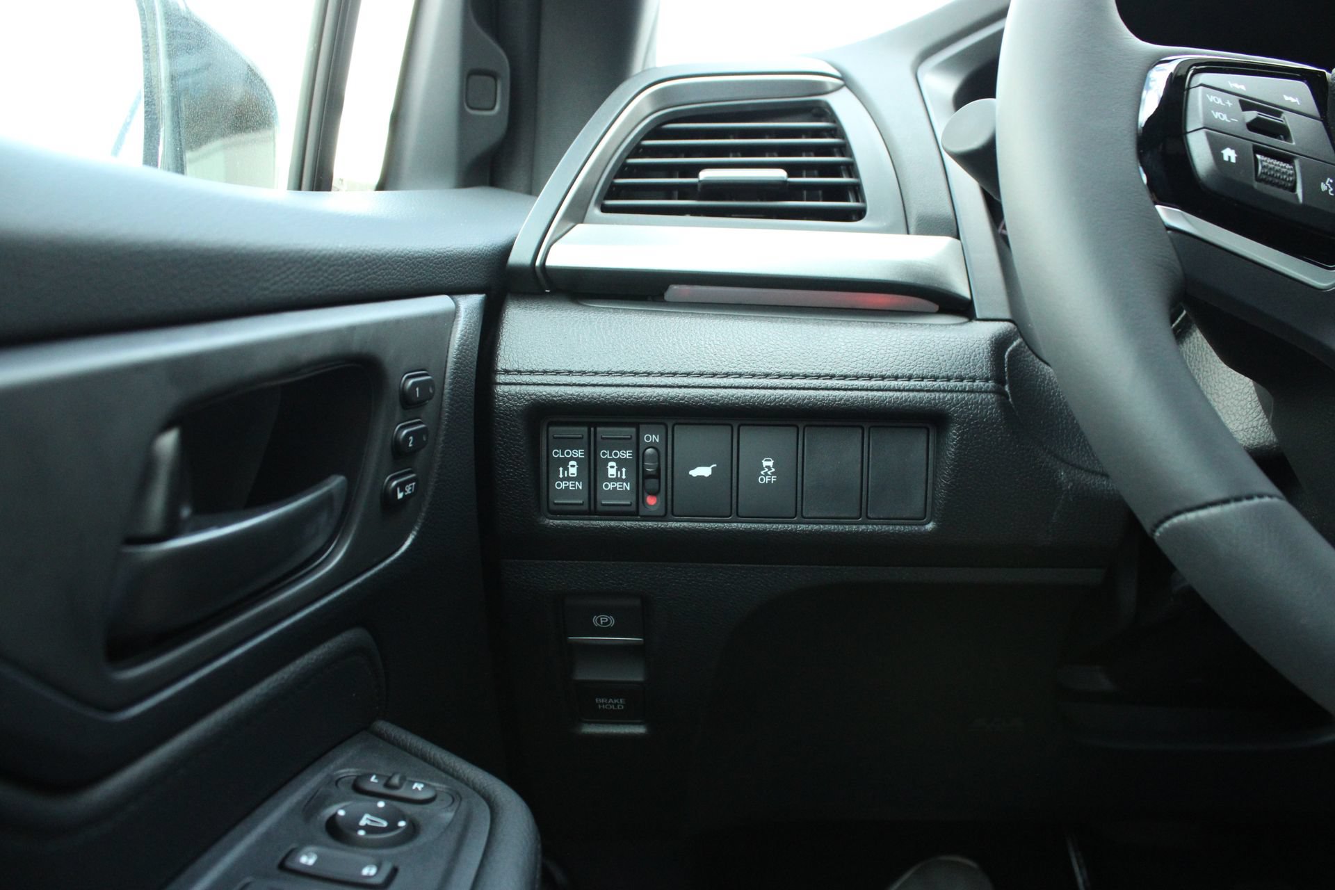 New 2026 Honda Odyssey Sport-L image 31