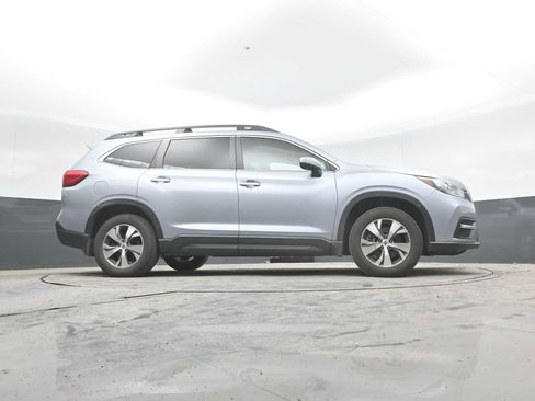 Used 2021 Subaru Ascent Premium w/ Convenience Package AWD/4WD image 30