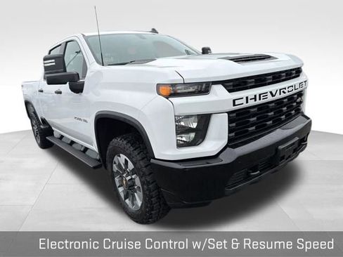Used 2021 Chevrolet Silverado 2500 Custom w/ Custom Value Package image 22
