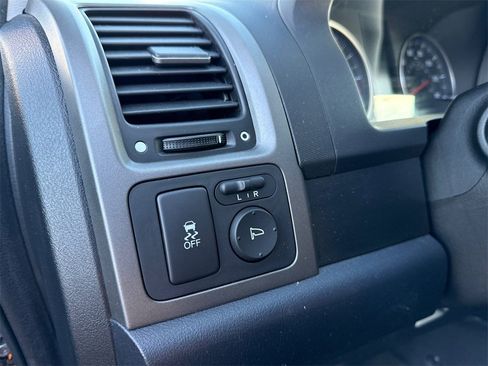 Used 2011 Honda CR-V EX-L image 19