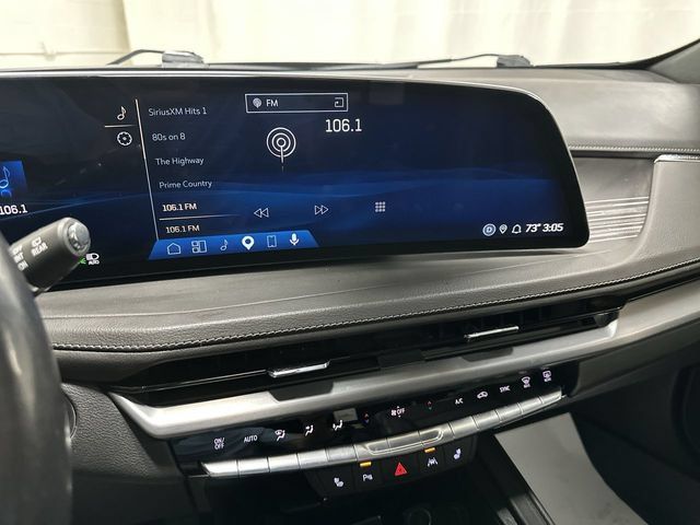 Certified 2024 Cadillac XT4 Premium Luxury w/ Cold Weather Package AWD/4WD image 11