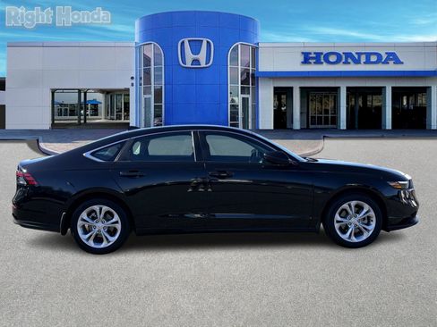 Used 2024 Honda Accord LX image 8