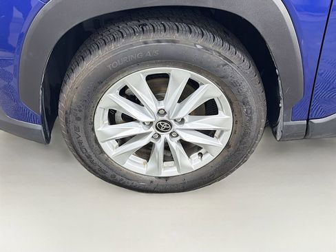 Used 2022 Toyota Corolla Cross LE image 30