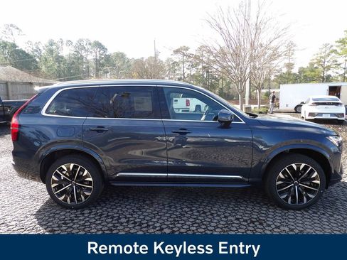 New 2026 Volvo XC90 B6 Ultra AWD/4WD image 4