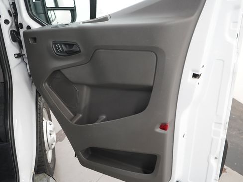 Used 2023 Ford Transit 250 Low Roof AWD w/ Exterior Upgrade Package image 12