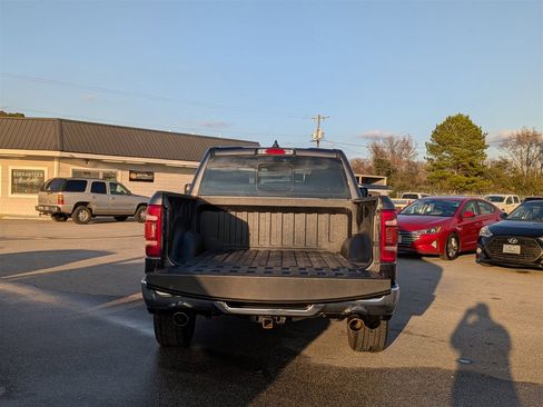 Used 2022 RAM 1500 Laramie image 30