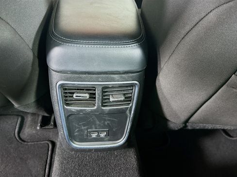 Used 2022 Dodge Charger SXT RWD image 26