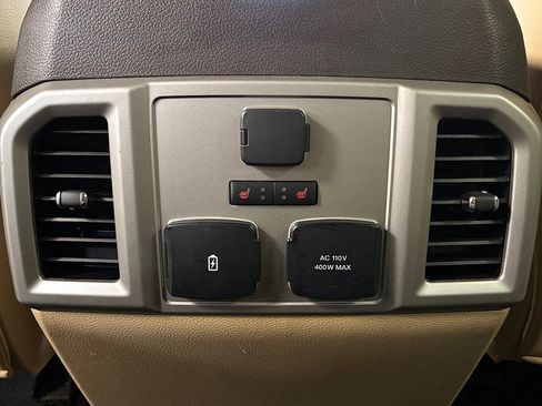 Used 2019 Ford F150 Lariat w/ Equipment Group 502A Luxury AWD/4WD image 35