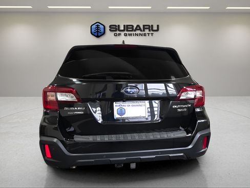 Used 2018 Subaru Outback 3.6R Touring w/ Protection Package #1 AWD/4WD image 4