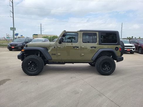 New 2026 Jeep Wrangler Unlimited Sport AWD/4WD image 11
