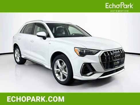Used 2019 Audi Q3 2.0T Premium AWD/4WD image 1