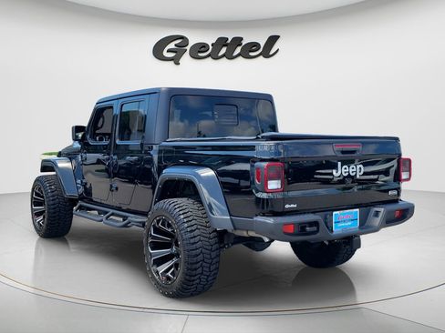 Used 2023 Jeep Gladiator Overland AWD/4WD image 6