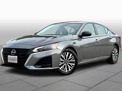 Certified 2024 Nissan Altima 2.5 SV