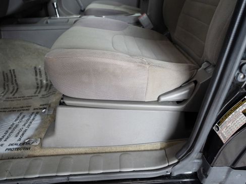 Used 2014 Nissan Frontier S RWD image 12