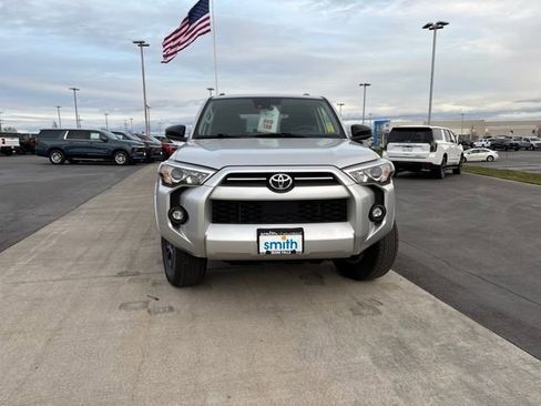 Used 2024 Toyota 4Runner SR5 image 8