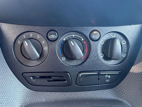 Used 2018 Ford Transit Connect XL FWD image 23