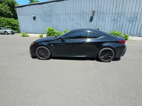 Used 2016 Lexus RC 200t RWD image 2