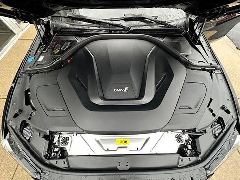 Certified 2023 BMW i4 eDrive35 w/ Premium Package image 11