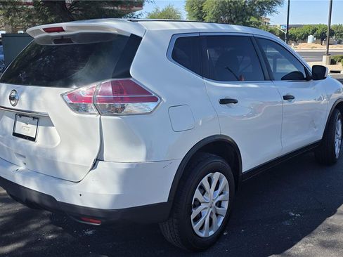Used 2016 Nissan Rogue S FWD image 6