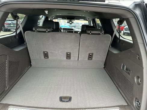 Certified 2022 GMC Yukon XL Denali image 22