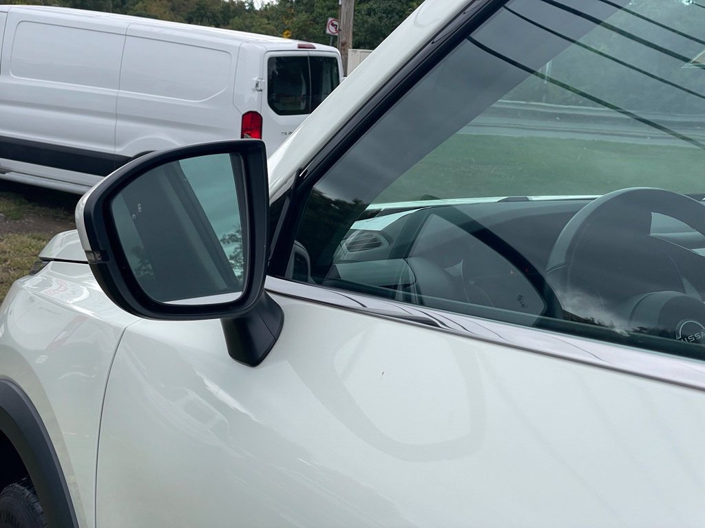 Certified 2024 Nissan Pathfinder SV AWD/4WD image 27
