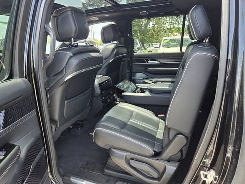 Used 2024 Jeep Grand Wagoneer L Series II w/ Quick Order Packagew 28T AWD/4WD image 11