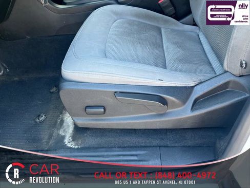 Used 2020 Chevrolet Colorado W/T w/ WT Convenience Package RWD image 18