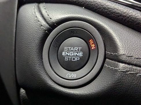 Used 2022 Dodge Durango GT w/ Blacktop Package AWD/4WD image 23
