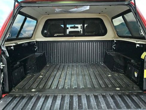 Used 2015 Toyota Tacoma 4x4 Double Cab w/ TRD Off-Road Package image 19