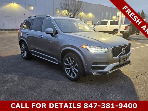 Used 2017 Volvo XC90 T6 Momentum w/ Vision Package image 1