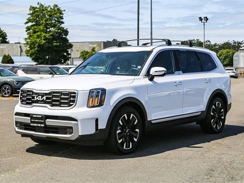 Used 2024 Kia Telluride SX Prestige w/ Towing Package image 4