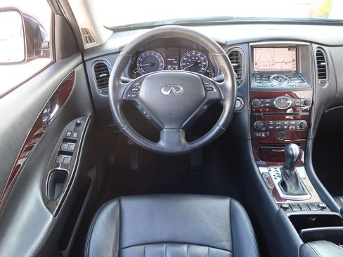 Used 2012 INFINITI EX35 Journey w/ Premium Pkg image 14