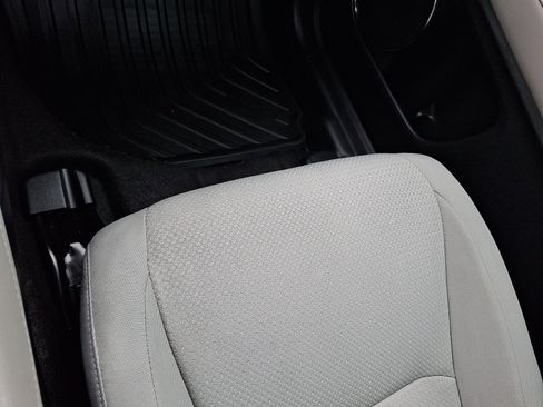 Certified 2022 Honda HR-V EX image 26