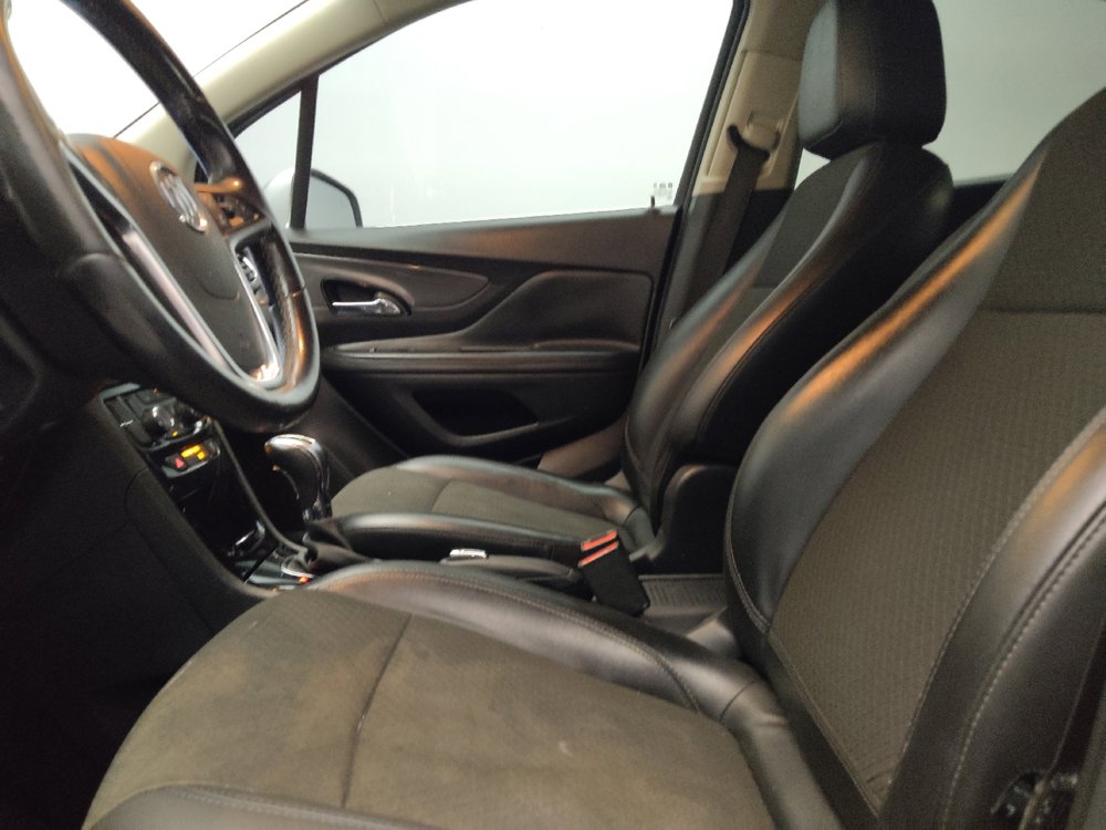 Used 2020 Buick Encore Preferred w/ Safety Package FWD image 17
