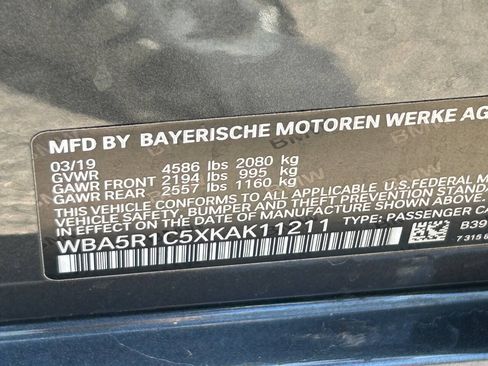 Used 2019 BMW 330i Sedan w/ M Sport Package RWD image 37