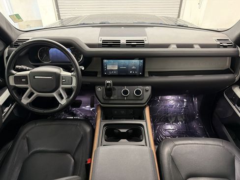 Used 2023 Land Rover Defender 110 S AWD/4WD image 15