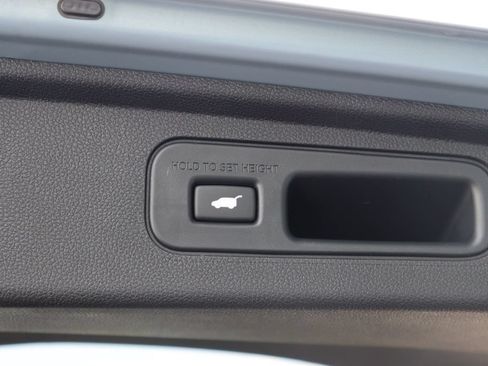 Used 2026 Honda Odyssey Elite image 13