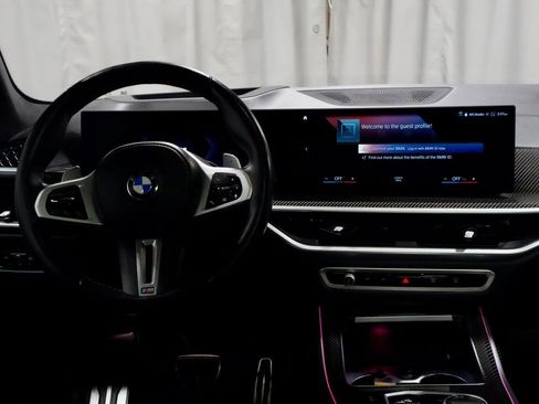 Certified 2023 BMW X7 M60i w/ Executive Package image 4