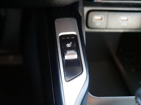 Certified 2022 Kia Sorento X-Line EX image 28