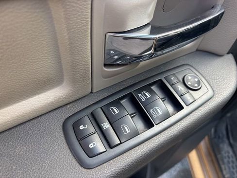 Used 2012 RAM 1500 Classic SLT image 13